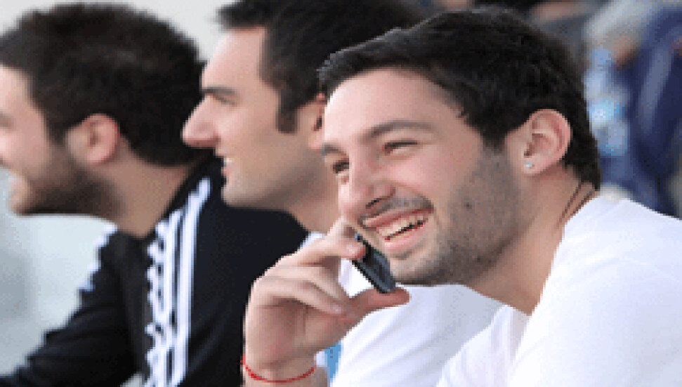 Kuzey Kıbrıs Turkcell müşterileri "hem hafta içi hem hafta sonu tam 2 gün bedava" konuşuyor!