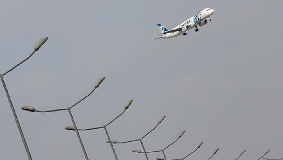 Mısır uçağı Akdeniz'e düştü, ekipler arama kurtarma çalışması yapıyor...