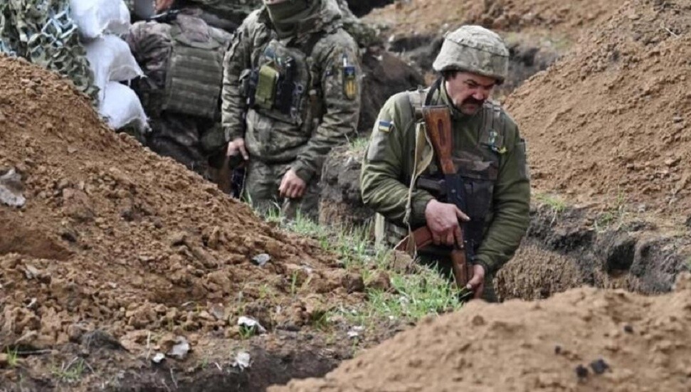 Ukrayna: Birliklerimizi Avdiyivka kentinden çekme kararı aldık