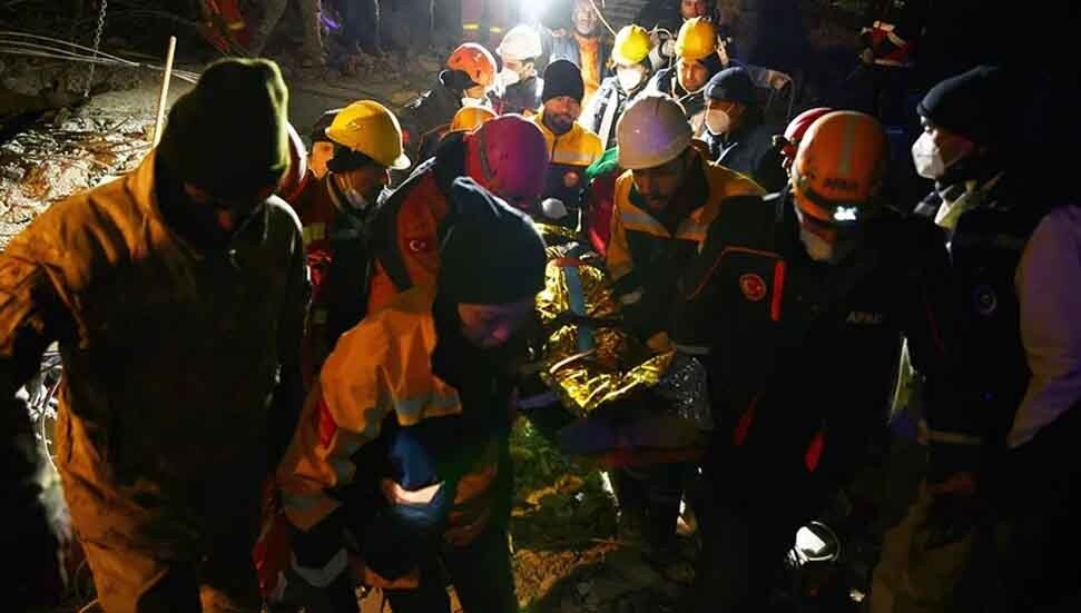 Gaziantep'te enkaz altında kalan kadın 170 saat sonra kurtarıldı