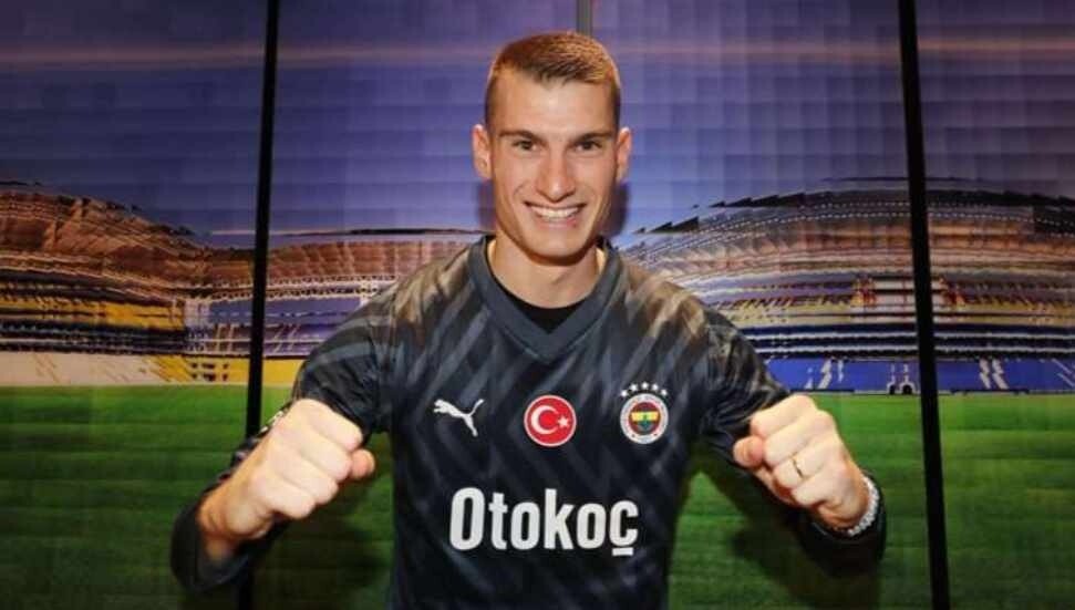 Livakovic transferinin perde arkası: 'Sözünü tuttu, Fenerbahçe'ye imza attı'