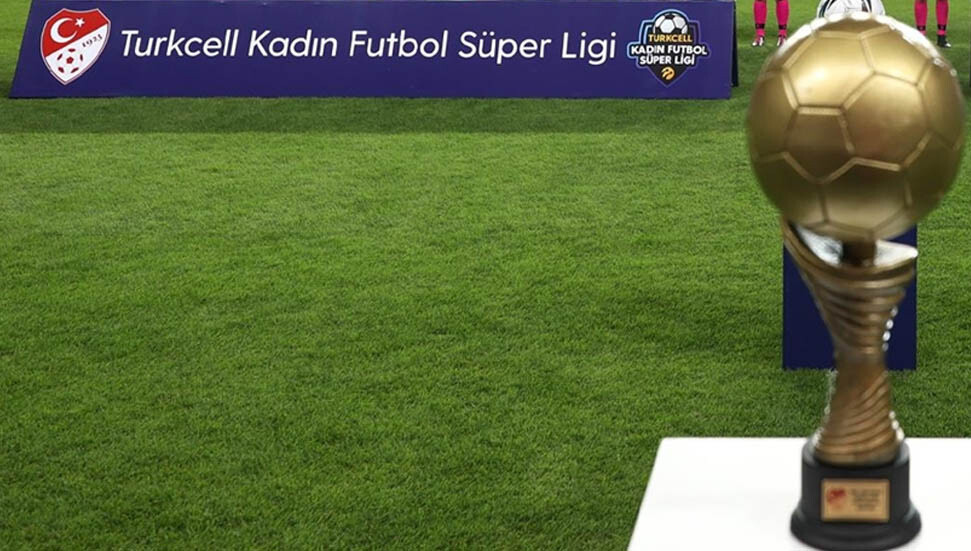 Turkcell, 4 yıl daha Kadın Futbol Süper Ligi'nin isim sponsoru oldu