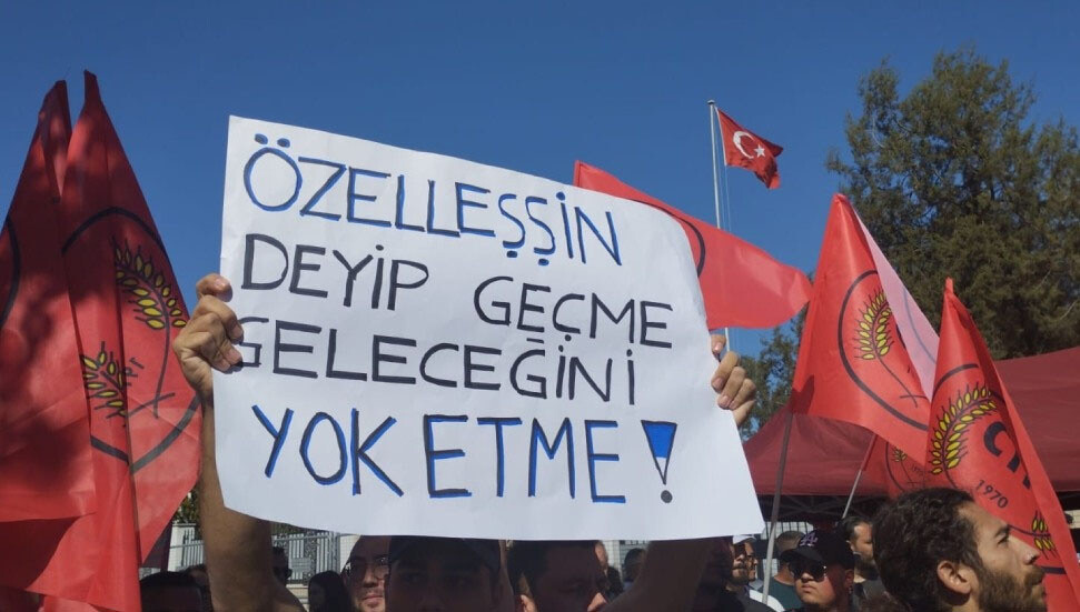 CTP took action in front of the Parliament against the “Public Procurement (Amendment) Draft Law”