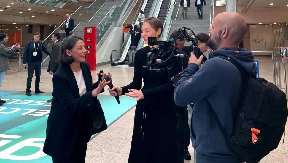 MOS Glass Direktörü Yaprak Özyalçın, Almanya’daki Glasstec Uluslararası Ticaret Fuarı 2024’e katıldı