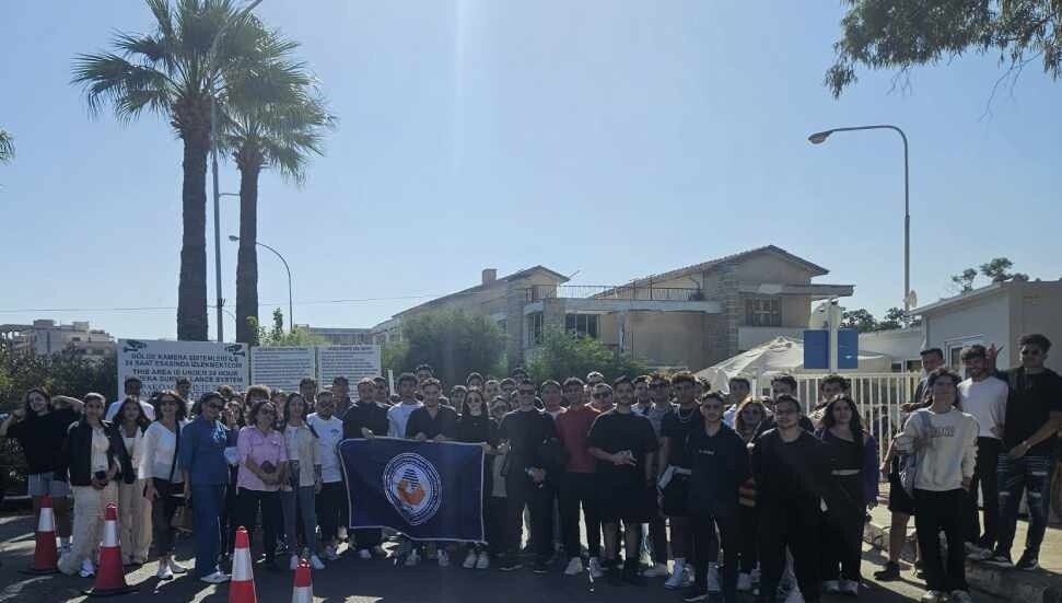 DAÜ YDİHO’dan Rainbow Çevre Projesi