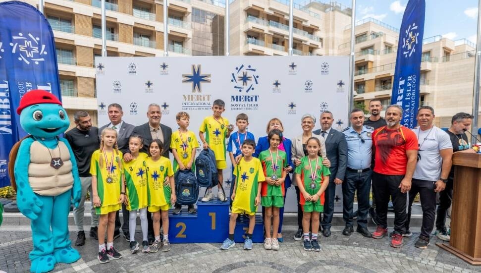 Merit Cumhuriyet Koşusu coşku içinde yapıldı