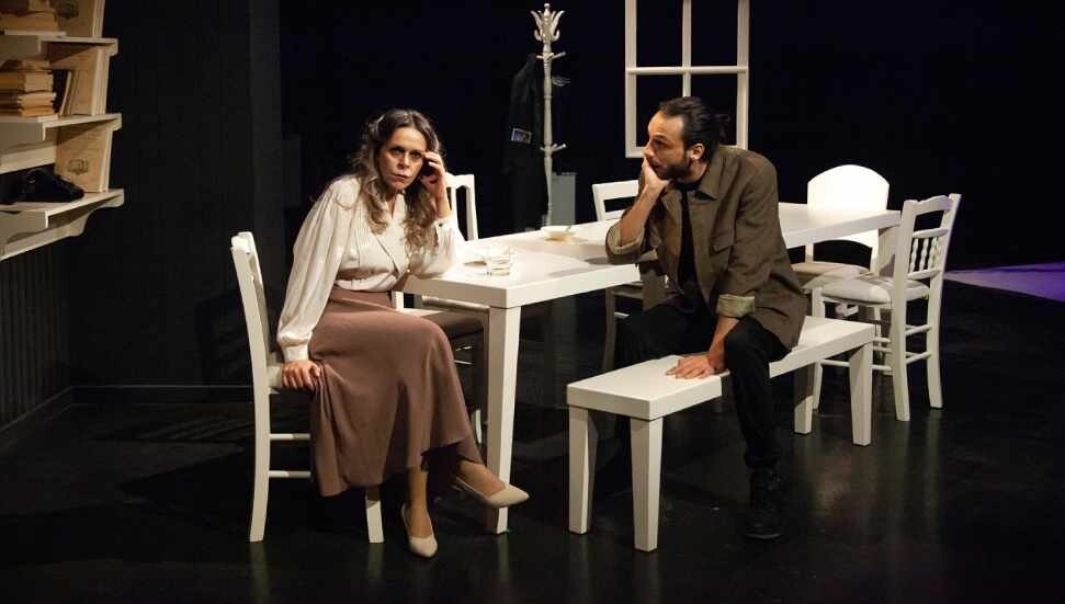 “Yağmur Durduğunda” oyunu cumartesi prömiyerini yapıyor