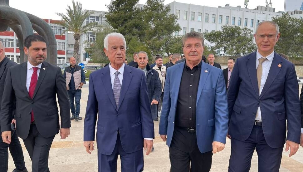 “UBP Siyaset Akademisi” çalışmalarına başladı, ilk dersi Derviş Eroğlu verdi