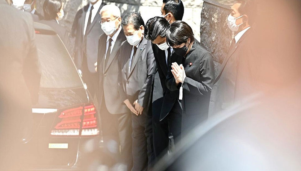 Eski Japonya Başbakanı Abe'nin cenazesi otopsi işlemlerinin ardından Tokyo'ya ulaştı