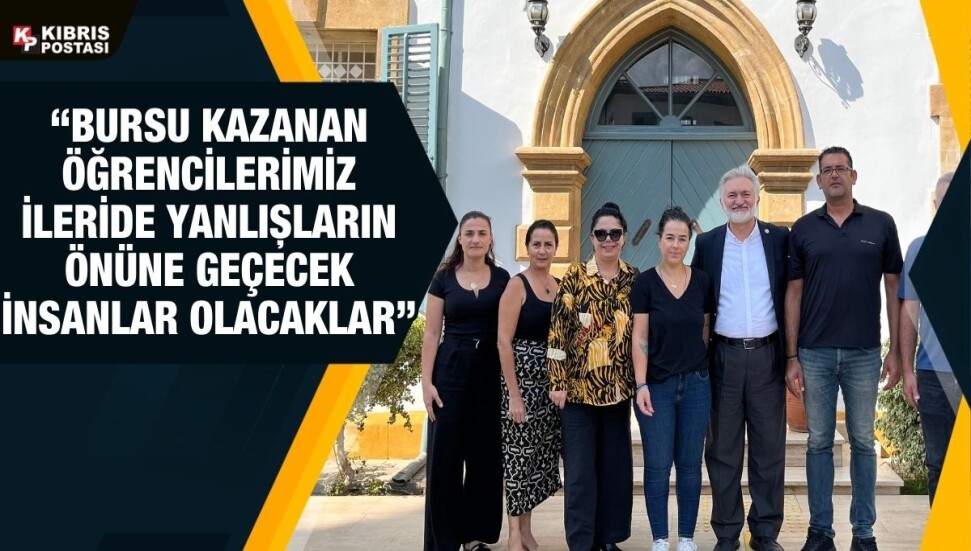 Evkaf Şampiyon Melekler bursu, başarılı gençlerin geleceğine yön veriyor