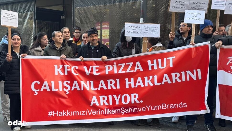 KFC ve Pizza Hut çalışanlarından protesto: Hakkımızı verin İlkem Şahin ve Yum Brands!