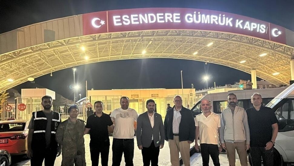 İran’da ateş çemberinden Türkiye’ye: Ahmet Savaşan’ın zorlu tahliye yolculuğu