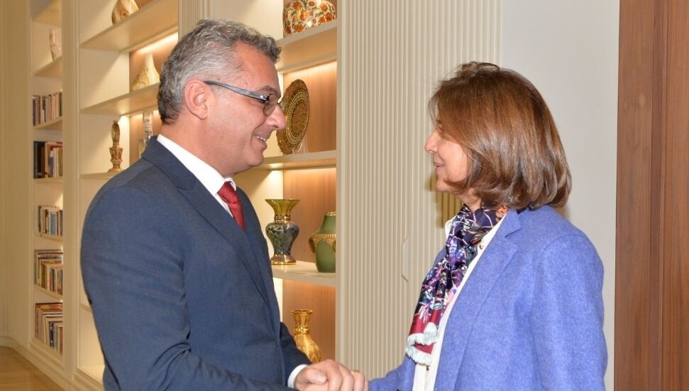 Erhürman, Holguin'i kabul etti