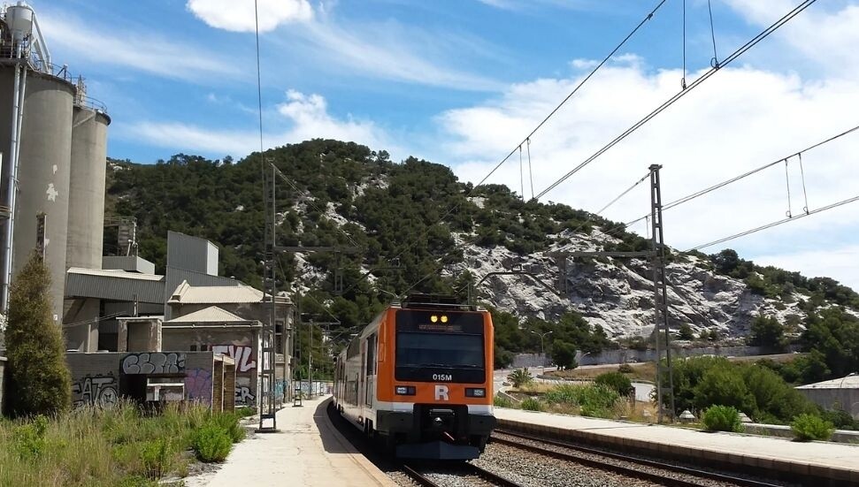 İspanya'da iki gün arayla ikinci tren kazası: Bir ölü, 37 yaralı