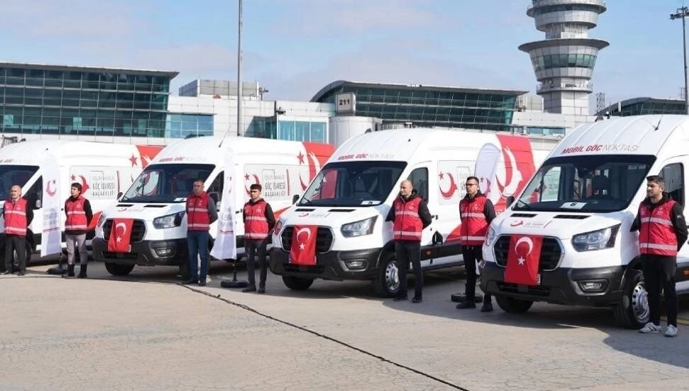 Kimliksiz yabancılar anında tespit edilecek: Mobil Göç Noktası araçları KKTC’de