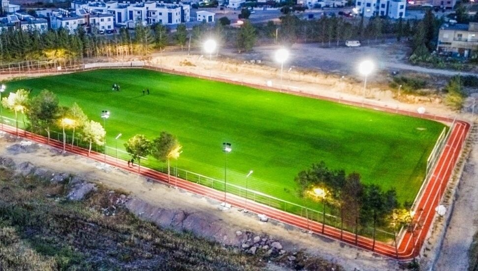 Alayköy Futbol Sahası ve Çok Amaçlı Spor Kompleksi Projesi adım adım ilerliyor