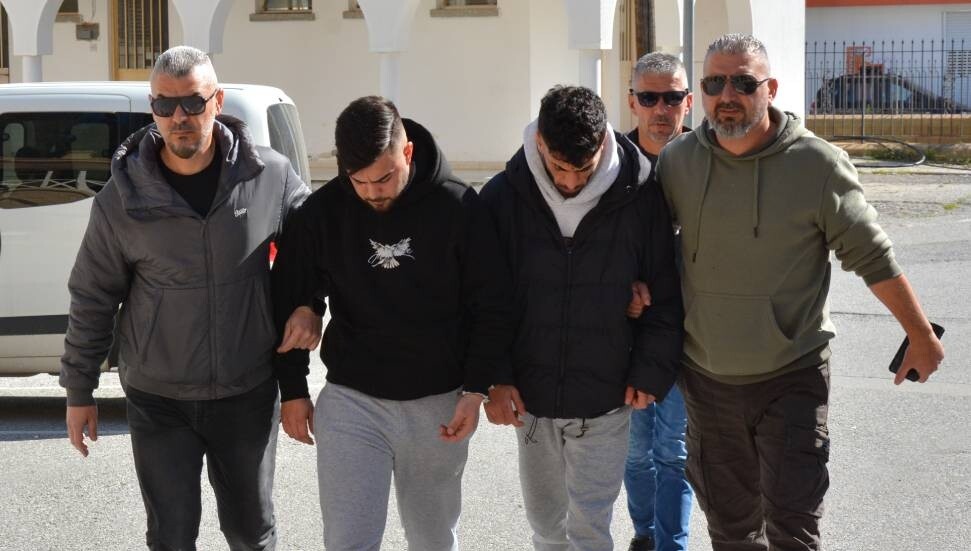 Uyuşturucu zanlıları teminatla serbest