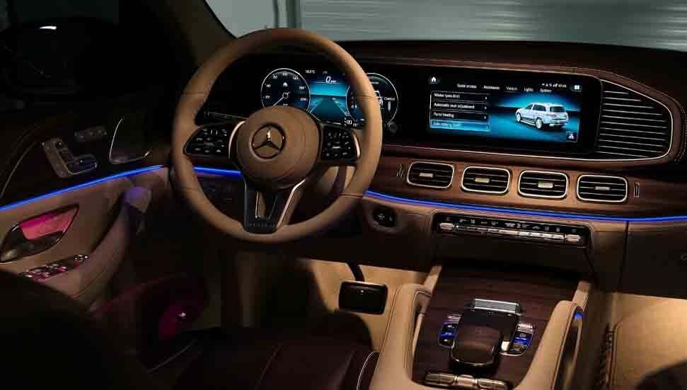 Apple ve Mercedes-Benz'den iş birliği: Uzamsal ses ilk defa otomobillerde kullanılacak