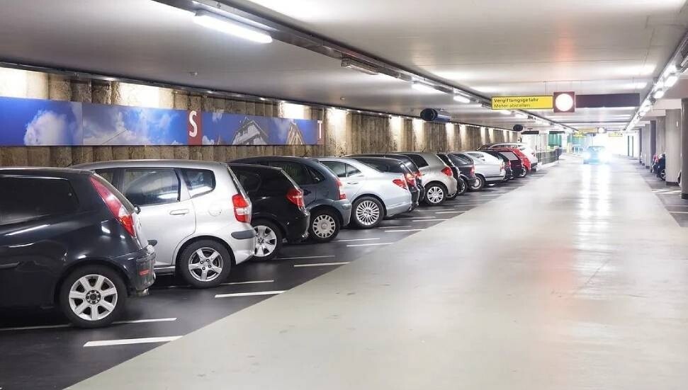 EU Set to Scrap 2035 Combustion-Engine Ban in Car Industry Boost