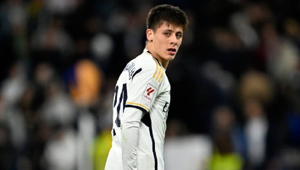 Arda Güler, LaLiga'da eylül ayının en iyi 23 yaş altı oyuncusu seçildi