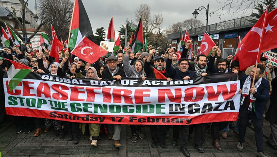 Filistin İnisiyatifi üyeleri Gazze için yürüdü