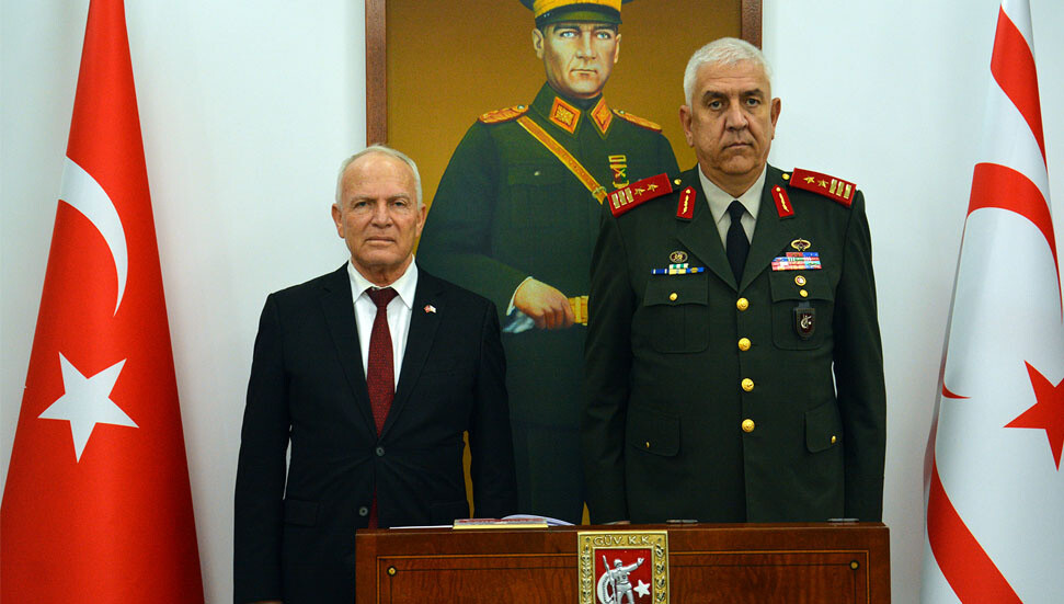 Zorlu Töre, Osman Aytaç’ı ziyaret etti