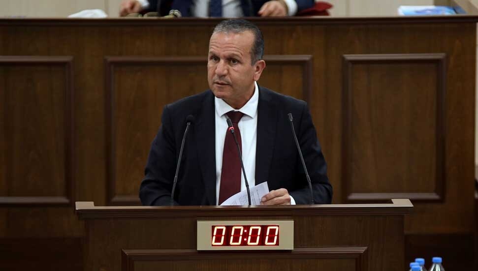 Fikri Ataoğlu, 1 Ocak 2025 itibarıyla poşetlerin tamamen ortadan kalkacağını açıkladı