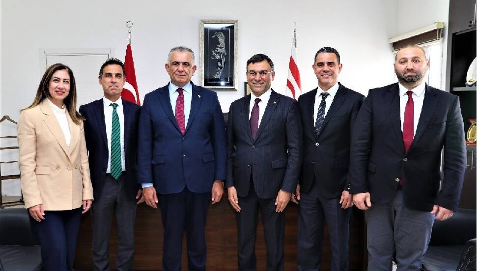 Nazım Çavuşoğlu, Kuzey Kıbrıs Turkcell heyetini kabul etti
