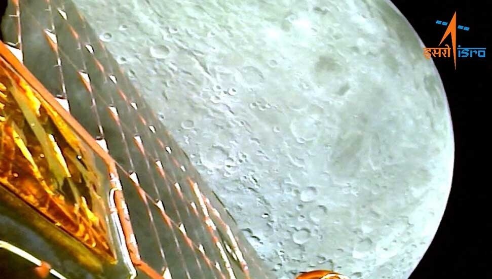 India's Chandrayaan-3 Space Exploration Craft Fails to Establish Contact