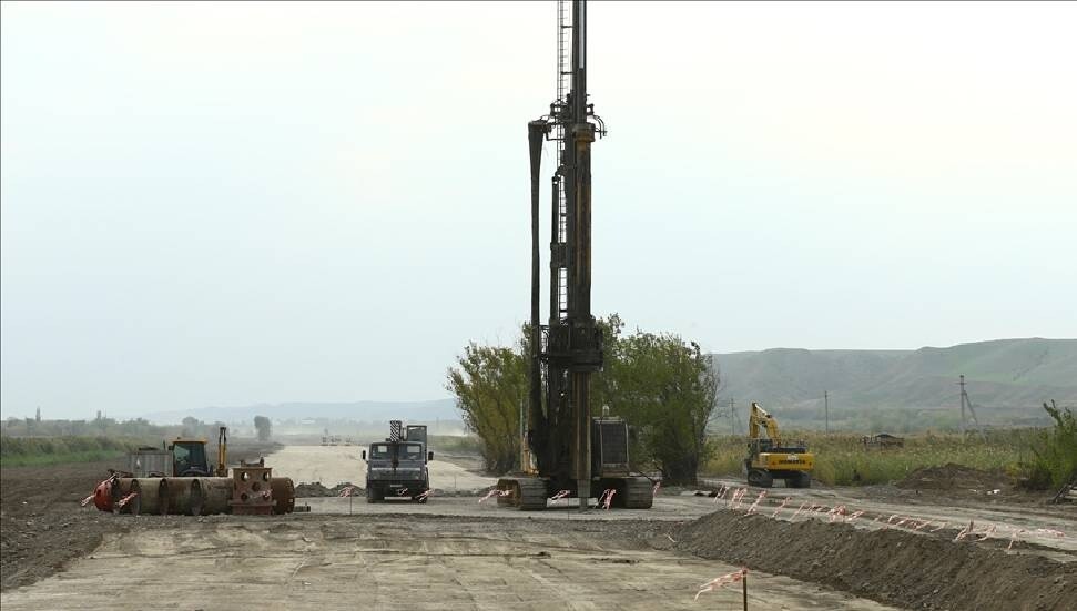 Azerbaycan, Ermenistan'ın işgali yıllarında madenlerini yasa dışı işleten yabancı şirketlerin listesini açıkladı