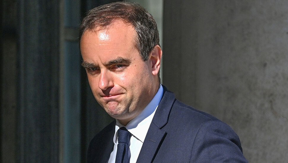 Fransa'da eylemler devam ederken yeni Başbakan Lecornu göreve başladı