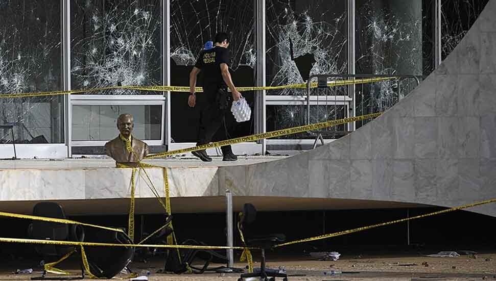 Brezilya'da Kongre baskınına katılan 140 kişi için süresiz gözaltı kararı verildi