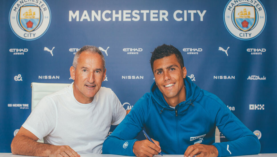 Manchester City, Rodri ile sözleşme yeniledi