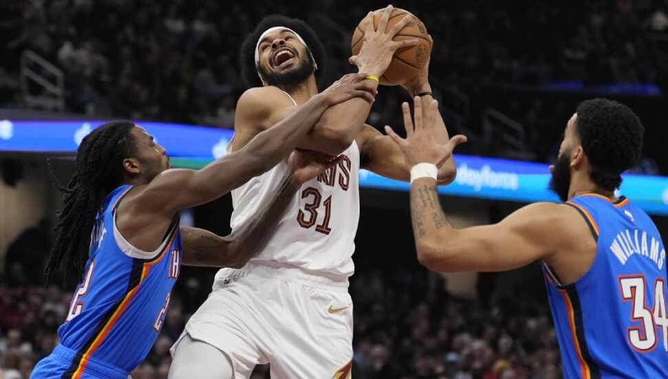 NBA'de Cavaliers, Thunder'ın 15 maçlık galibiyet serisine son verdi