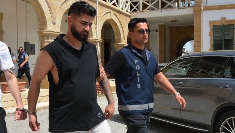 Kız arkadaşını darp etmekle itham edildi: Zanlının ilk kadına şiddet vakası değil!