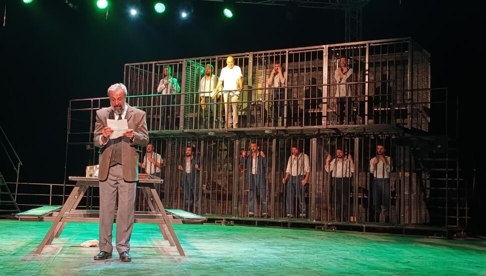 "Esaretin Bedeli" Girne'de ayakta alkışlandı: Festival 30 Haziran'a kadar sürecek!