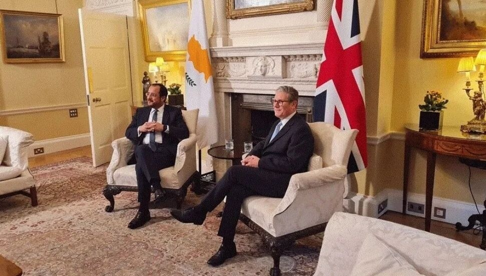Christodoulides Meets UK Prime Minister Starmer in London