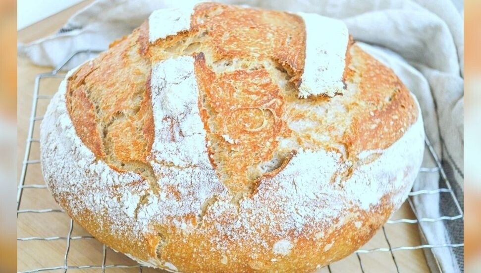 Sahte ekşi mayalı ekmekler yayılıyor: Gerçek ekmeği nasıl anlarsınız?