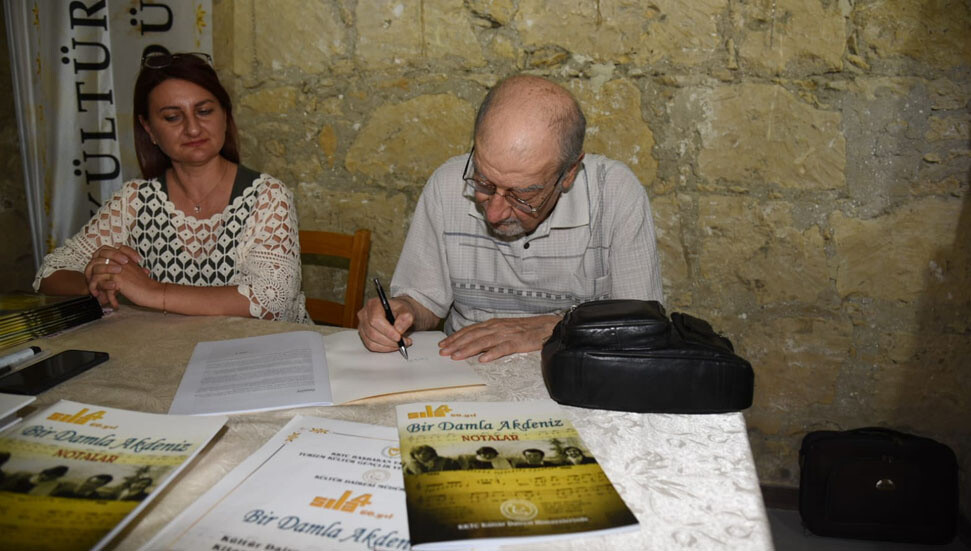 Sıla 4’ün, "Bir Damla Akdeniz – Notalar" kitabı tanıtıldı