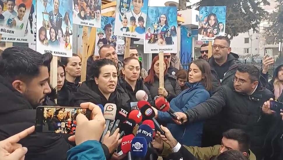 Isias Trial Postponed to April 26; 6 of 11 Defendants to be Tried Without Detention