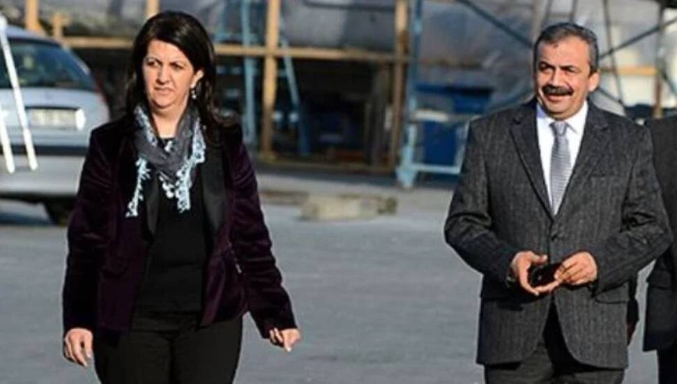 DEM Parti heyeti İmralı'da Öcalan ile görüştü