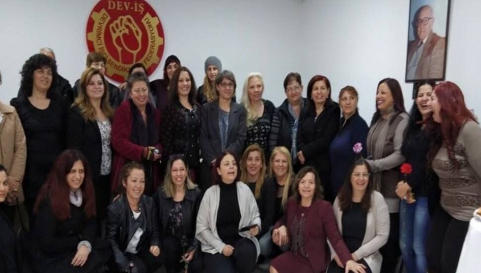 “İki toplumda emekçi kadınların konumu” konulu panel yapılıyor