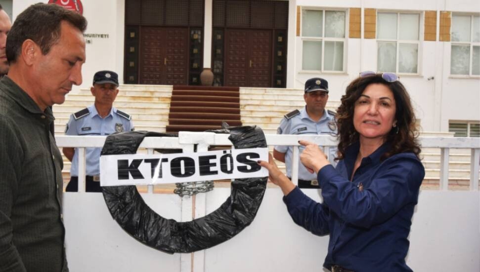 Öğretmen sendikalarından disiplin tüzüğü protestosu: Tüzüğü tanımıyoruz, tanımayacağız