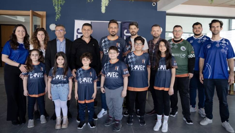 Döveç Group’tan gençlere büyük destek: Eğitim ve spora yatırımla güçlü bir gelecek