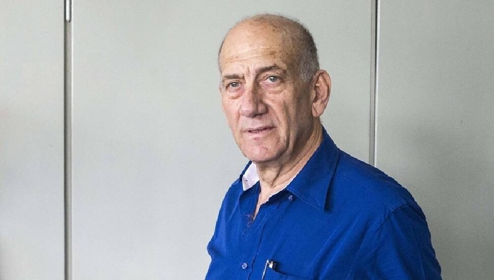 Ehud Olmert: Gazze'deki savaşın sürmesi sadece Netanyahu'ya yarıyor