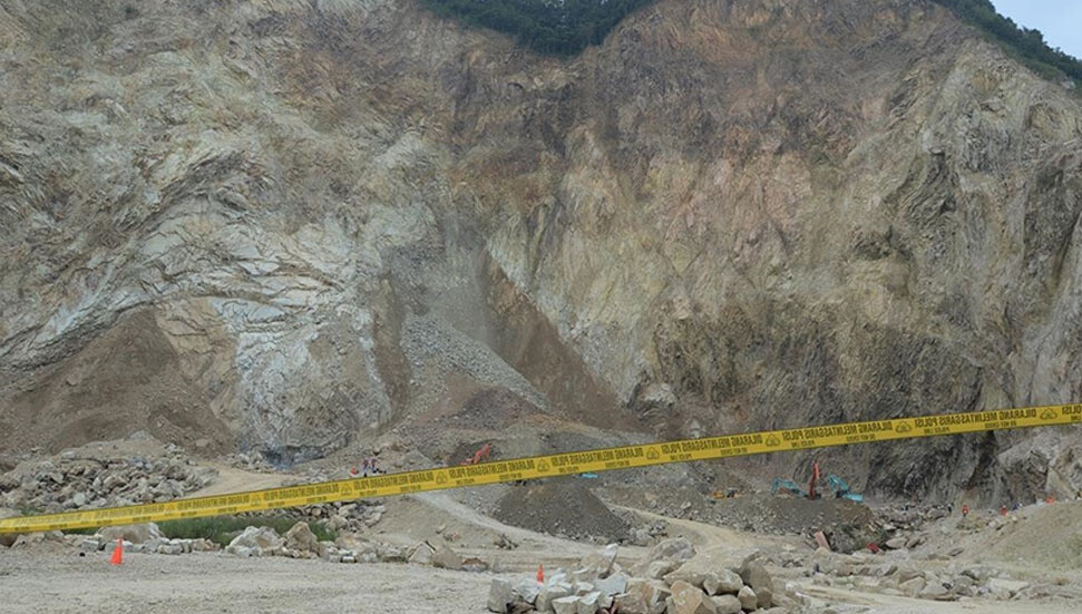 Endonezya'da taş ocağının çökmesi sonucu 14 kişi öldü