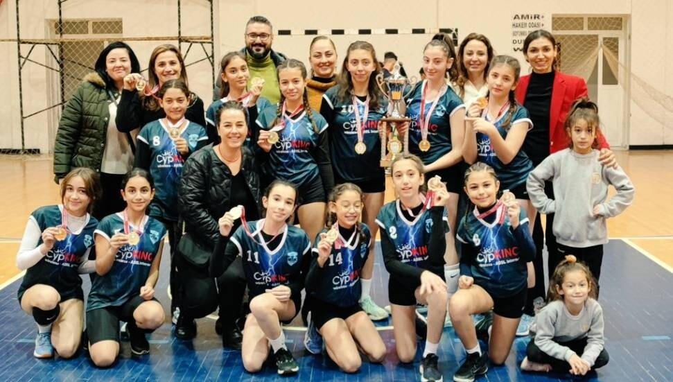 Enver Karakaya: Annelerin talep ettiği adaleti sağlayın, bu işi babalara bırakmayın