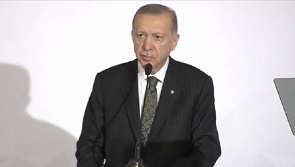 Erdoğan: 15 bin lira taşınma yardımını bugün ödeyeceğiz