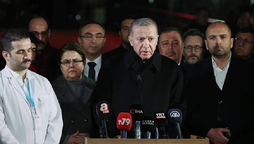 Erdoğan: Bu coğrafyanın tarihte gördüğü en büyük deprem felaketiyle karşı karşıya kaldık