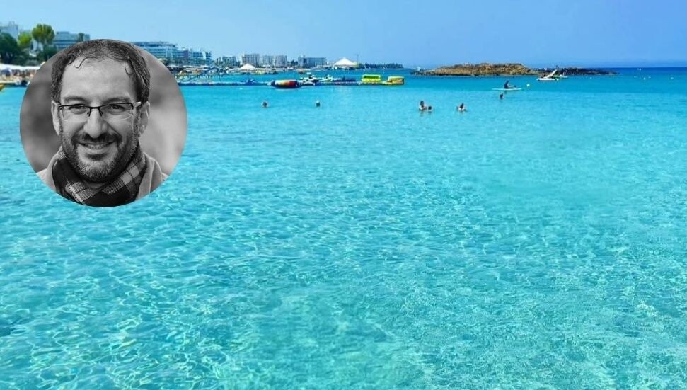 Karlıtaş: Güney'de 2024 yılında tüm zamanların turizm rekorları kırıldı, Kuzey'de ciddi sıkıntılar var